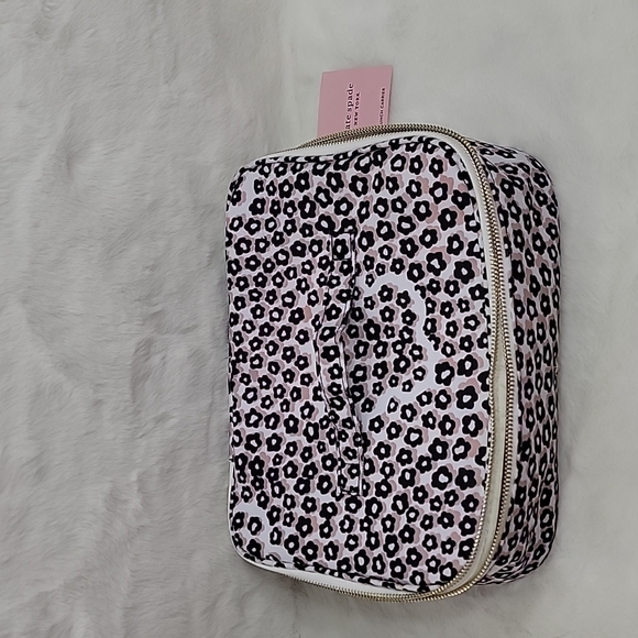 kate spade New York Flair Flora Lunch Carrier - Picture 2 of 9